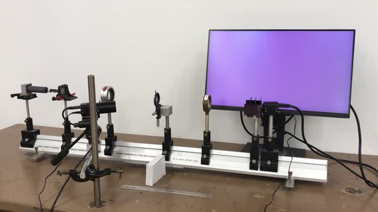 6Q20.10 - Optical Fourier Transform - Fine Mesh Screen