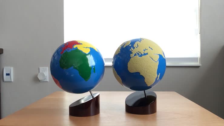 The Colored Globe